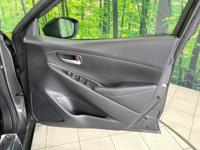 MAZDA2 15S ブラックトーンエディション マツダコネクトナビ 全周囲カメラ レーダークルーズ 禁煙車 LEDヘッド 純正16インチアルミホイール 衝突被害軽減システム コーナーセンサー スマートキー 車線逸脱警報 オートライト オートエアコン(61枚目)