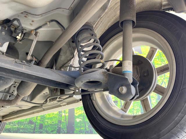 ムーヴ カスタム　Ｇ　ＳＤナビ　禁煙車　ＥＴＣ　スマートキー　ＨＩＤヘッド　Ｂｌｕｅｔｏｏｔｈ　オートエアコン　純正１４インチアルミ　ＣＤ　ＤＶＤ再生　地デジ　アイドリングストップ　盗難防止装置　プライバシーガラス（21枚目）