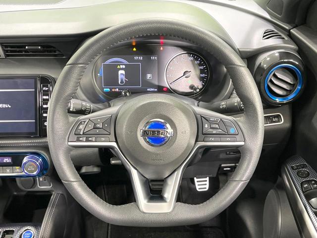 キックス Ｘ　純正９型ナビ　全周囲カメラ　衝突被害軽減システム　ＥＴＣ　プロパイロット　禁煙車　ハーフレザーシート　ドラレコ　デジタルインナーミラー　コーナーセンサー　スマートキー　ＬＥＤヘッド　オートハイビーム（10枚目）