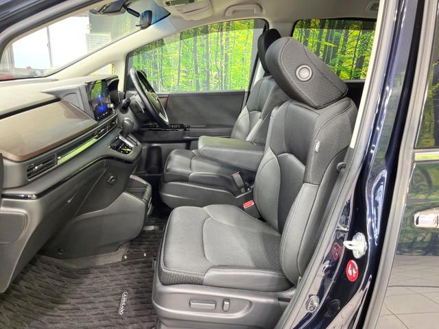 オデッセイ アブソルート・ＥＸ　純正ＳＤナビ　後席モニター　全周囲カメラ　衝突被害軽減システム　レーダークルーズ　禁煙車　ハーフレザーシート　ドラレコ　コーナーセンサー　スマートキー　ＬＥＤヘッド　ビルトインＥＴＣ（8枚目）