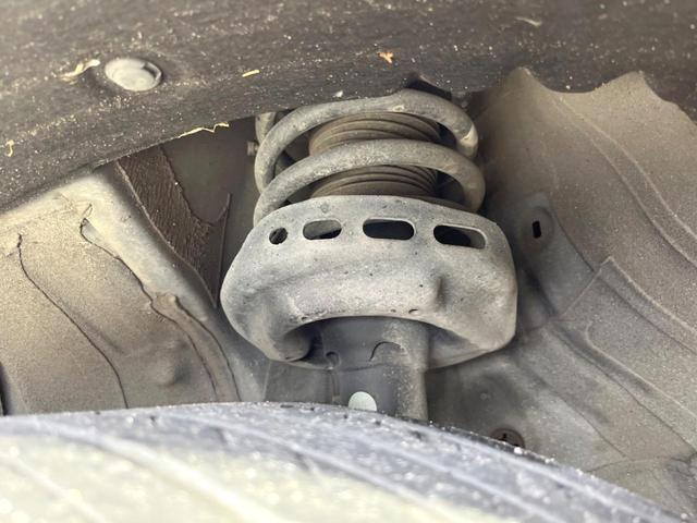 オデッセイ アブソルート・ＥＸ　純正ＳＤナビ　後席モニター　全周囲カメラ　衝突被害軽減システム　レーダークルーズ　禁煙車　ハーフレザーシート　ドラレコ　コーナーセンサー　スマートキー　ＬＥＤヘッド　ビルトインＥＴＣ（21枚目）