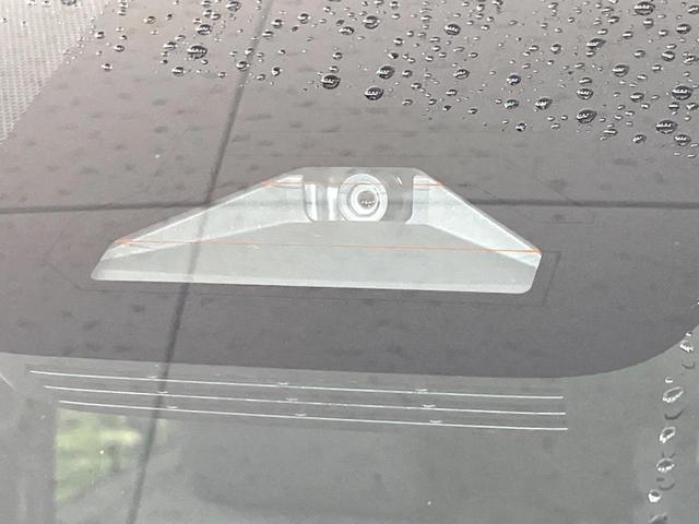 ヴォクシー ハイブリッドS-G 純正10型ナビ 両側電動ドア バックカメラ 衝突被害軽減システム レーダークルーズ 禁煙車 コーナーセンサー スマートキー LEDヘッド ビルトインETC オートハイビーム 車線逸脱警報(3枚目)