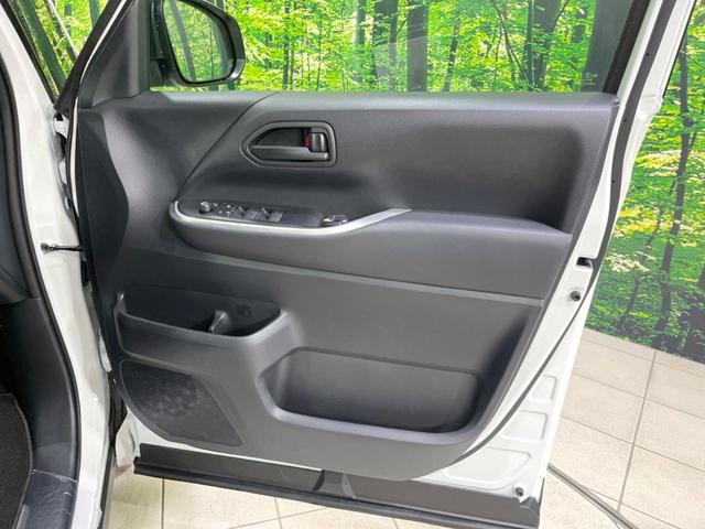 ヴォクシー ハイブリッドS-G 純正10型ナビ 両側電動ドア バックカメラ 衝突被害軽減システム レーダークルーズ 禁煙車 コーナーセンサー スマートキー LEDヘッド ビルトインETC オートハイビーム 車線逸脱警報(64枚目)