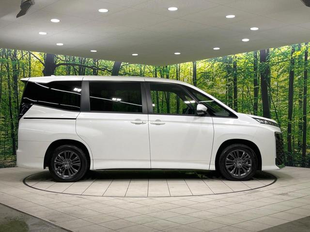 ヴォクシー ハイブリッドS-G 純正10型ナビ 両側電動ドア バックカメラ 衝突被害軽減システム レーダークルーズ 禁煙車 コーナーセンサー スマートキー LEDヘッド ビルトインETC オートハイビーム 車線逸脱警報(70枚目)