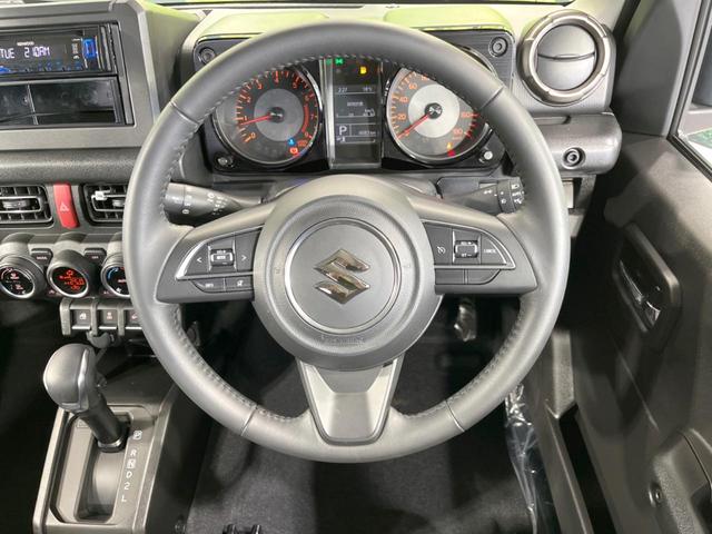 ジムニーシエラ JC スズキセーフティサポート 禁煙車 クルーズコントロール シートヒーター LEDヘッドライト オートマチックハイビーム スマートキー クリアランスソナー アイドリングストップ ダウンヒルアシスト(11枚目)