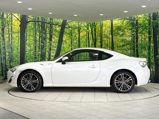 86 GT 純正ナビ バックカメラ 禁煙車 コーナーセンサー スマートキー HIDヘッドライト ETC オートライト デュアルエアコン 純正17インチアルミ Bluetooth CD DVD再生 フルセグ(49枚目)