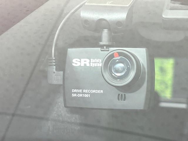 ライズ Ｘ　ＳＤナビ　バックカメラ　衝突被害軽減システム　禁煙車　ＥＴＣ　ドラレコ　Ｂｌｕｅｔｏｏｔｈ　スマートキー　ＬＥＤヘッド　　オートハイビーム　車線逸脱警報　オートライト　ＣＤ　ＤＶＤ再生　地デジ（7枚目）