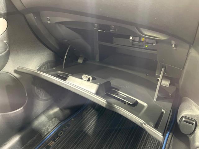 ノート e-パワー X 衝突軽減システム 禁煙車 SDナビ 全周囲カメラ Bluetooth ETC ドラレコ フルセグ LEDヘッドライト スマートキー クリアランスソナー アイドリングストップ 純正15インチAW(52枚目)