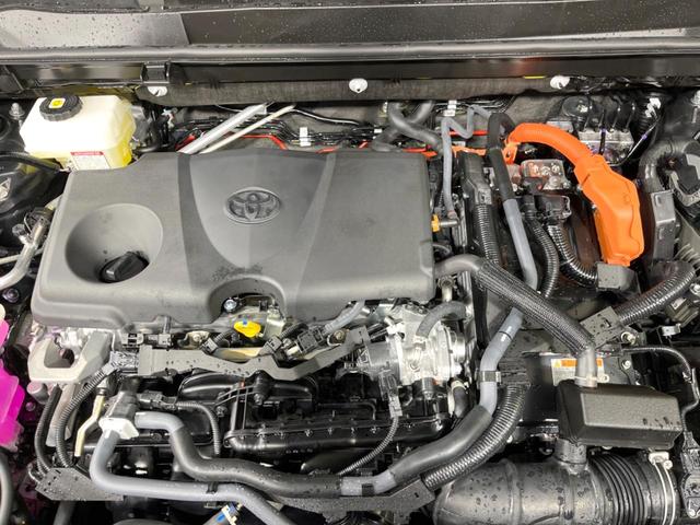RAV4 ハイブリッドアドベンチャー 4WD サンルーフ 全周囲カメラ 衝突被害軽減システム レーダークルーズ 禁煙車 電動リアゲート レザーシート シートヒーター 前席シートエアコン パワーシート ドラレコ コーナーセンサー(18枚目)