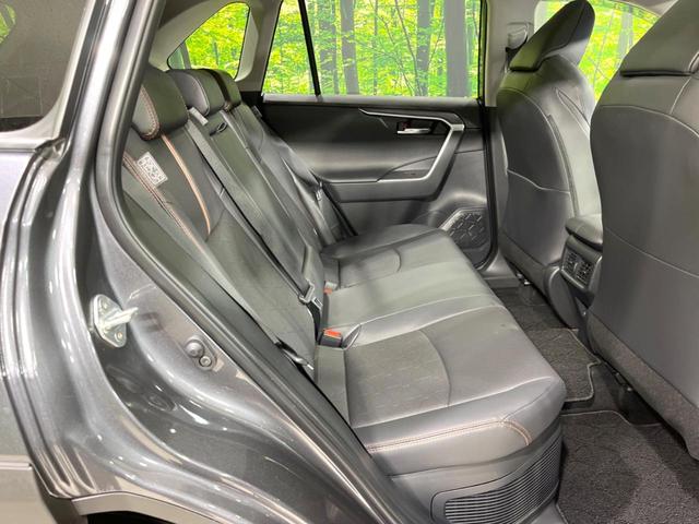 RAV4 ハイブリッドアドベンチャー 4WD サンルーフ 全周囲カメラ 衝突被害軽減システム レーダークルーズ 禁煙車 電動リアゲート レザーシート シートヒーター 前席シートエアコン パワーシート ドラレコ コーナーセンサー(53枚目)