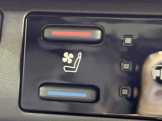 RAV4 ハイブリッドアドベンチャー 4WD サンルーフ 全周囲カメラ 衝突被害軽減システム レーダークルーズ 禁煙車 電動リアゲート レザーシート シートヒーター 前席シートエアコン パワーシート ドラレコ コーナーセンサー(73枚目)