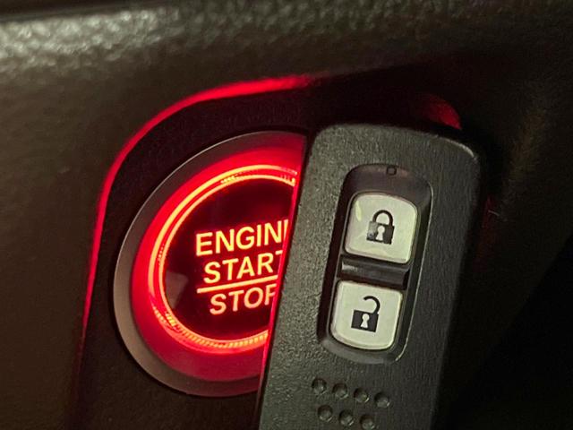 N-WGN Lホンダセンシング 純正SDナビ 衝突被害軽減システム レーダークルーズ 禁煙車 スマートキー LEDヘッド ビルトインETC オートハイビーム 車線逸脱警報 オートエアコン Bluetooth CD DVD再生(7枚目)