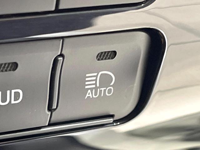 プリウス A 純正9型SDナビ ブラインドスポットモニター バックカメラ 衝突被害軽減システム レーダークルーズ 禁煙車 パワーシート ドラレコ コーナーセンサー スマートキー LEDヘッド ETC2.0(40枚目)