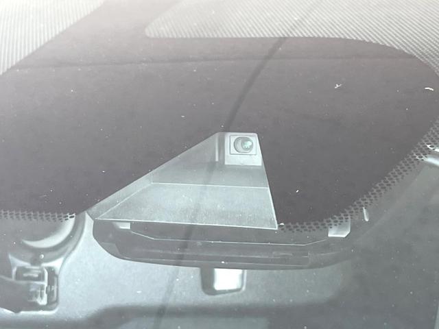 ノート X DIG-S 純正SDナビ 全周囲カメラ 衝突被害軽減システム 禁煙車 ドラレコ コーナーセンサー スマートキー 車線逸脱警報 オートライト オートエアコン Bluetooth CD 地デジ(36枚目)