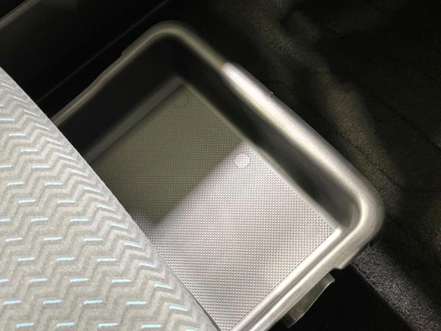 ルーミー カスタムＧ－Ｔ　両側電動スライドドア　スマートアシスト　９型ディスプレイオーディオ　全周囲カメラ　レーダークルーズ　ＥＴＣ　フルセグ　Ｂｌｕｅｔｏｏｔｈ　禁煙車　スマートキー　シートヒーター　ＬＥＤヘッド（68枚目）