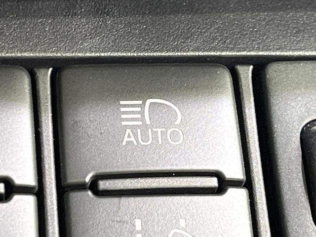 シエンタ G 純正9インチナビ 両側電動スライドドア トヨタセーフティサポート 禁煙車 Bluetooth フルセグ オートマチックハイビーム スマートキー クリアランスソナー アイドリングストップ 15インチAW(35枚目)