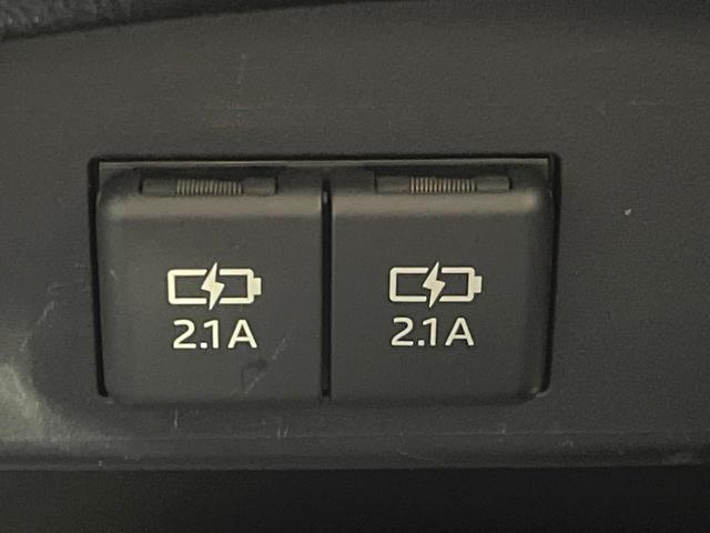 シエンタ G 純正9インチナビ 両側電動スライドドア トヨタセーフティサポート 禁煙車 Bluetooth フルセグ オートマチックハイビーム スマートキー クリアランスソナー アイドリングストップ 15インチAW(47枚目)
