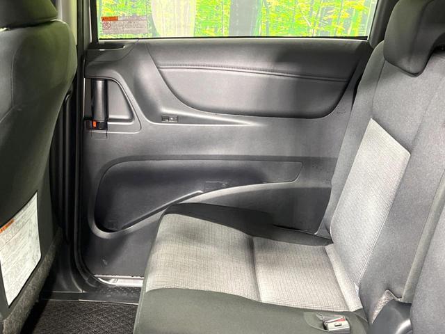 シエンタ G 純正9インチナビ 両側電動スライドドア トヨタセーフティサポート 禁煙車 Bluetooth フルセグ オートマチックハイビーム スマートキー クリアランスソナー アイドリングストップ 15インチAW(54枚目)