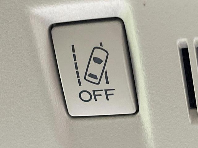 インプレッサスポーツ 2.0iアイサイト 4WD ディスプレイオーデイオ レーダークルーズ LEDヘッドライト スマートキー オートライト 革巻きステアリング パドルシフト 純正16インチAW フォグライト 盗難防止装置 プライバシーガラス(32枚目)