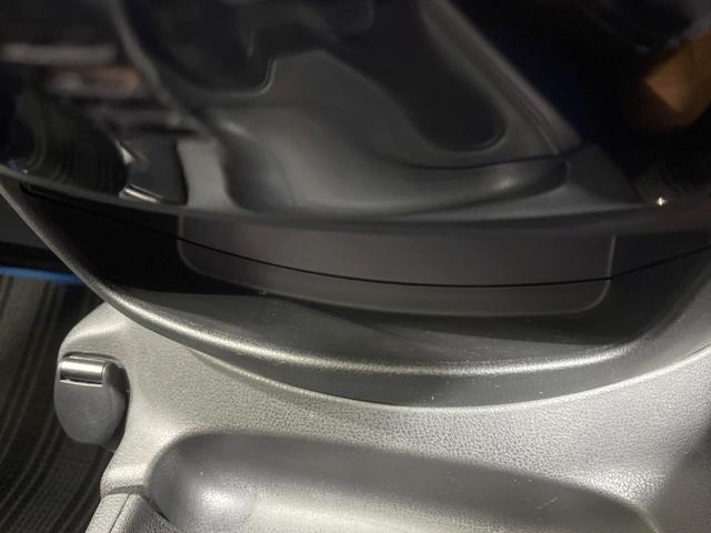 ノート ｅ－パワー　Ｘ　衝突軽減装置　ＳＤナビ　バックカメラ　Ｂｌｕｅｔｏｏｔｈ　ＥＴＣ　ドライブレコーダー　クリアランスソナー　レーンキープアシスト　フルセグ　横滑り防止装置　オートライト　オートエアコン　禁煙車（41枚目）