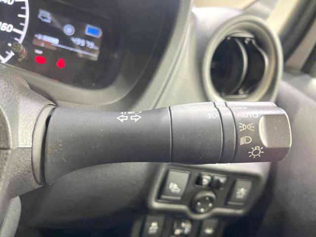 ノート ｅ－パワー　Ｘ　衝突軽減装置　ＳＤナビ　バックカメラ　Ｂｌｕｅｔｏｏｔｈ　ＥＴＣ　ドライブレコーダー　クリアランスソナー　レーンキープアシスト　フルセグ　横滑り防止装置　オートライト　オートエアコン　禁煙車（52枚目）