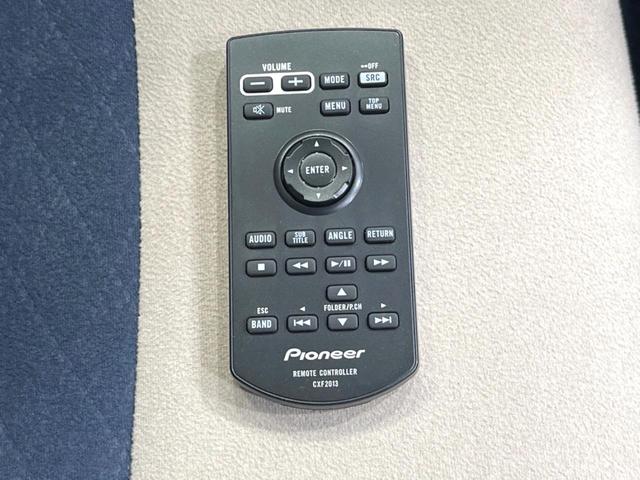 アルトラパン モード バックカメラ 衝突被害軽減システム 禁煙車 ドラレコ スマートキー HIDヘッド ETC オートライト オートエアコン Bluetooth CD DVD再生 アイドリングストップ 車線逸脱警報(30枚目)