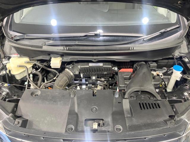 ステップワゴンスパーダ スパーダ ホンダセンシング 両側電動ドア 純正SDナビ 後席モニター バックカメラ 衝突被害軽減システム レーダークルーズ 禁煙車 ドラレコ スマートキー LEDヘッド ビルトインETC 車線逸脱警報 オートライト(19枚目)