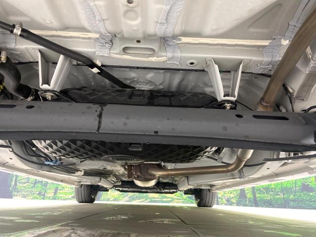 タント カスタムＲＳセレクション　両側電動ドア　運転席ロングスライドシート　ターボ　ナビ　衝突被害軽減システム　バックカメラ　ＥＴＣ　レーダークルーズ　禁煙車　コーナーセンサー　スマートキー　ＬＥＤヘッド　オートハイビーム　フルセグ（19枚目）