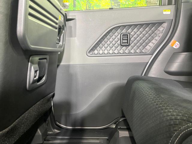 タント カスタムＲＳセレクション　両側電動ドア　運転席ロングスライドシート　ターボ　ナビ　衝突被害軽減システム　バックカメラ　ＥＴＣ　レーダークルーズ　禁煙車　コーナーセンサー　スマートキー　ＬＥＤヘッド　オートハイビーム　フルセグ（50枚目）