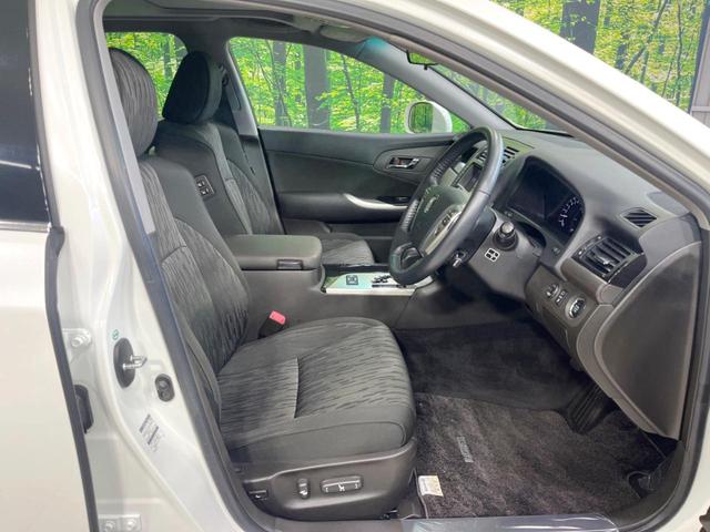 クラウン アスリート サンルーフ サイド・バックカメラ ドラレコ コーナーセンサー スマートキー HIDヘッド ビルトインETC クルコン 純正18インチアルミ オートライト デュアルエアコン Bluetooth CD(8枚目)