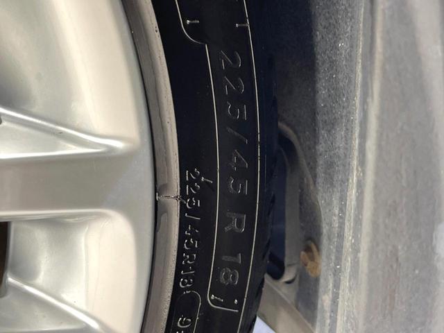 クラウン アスリート サンルーフ サイド・バックカメラ ドラレコ コーナーセンサー スマートキー HIDヘッド ビルトインETC クルコン 純正18インチアルミ オートライト デュアルエアコン Bluetooth CD(30枚目)