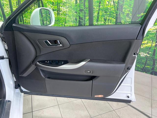 クラウン アスリート サンルーフ サイド・バックカメラ ドラレコ コーナーセンサー スマートキー HIDヘッド ビルトインETC クルコン 純正18インチアルミ オートライト デュアルエアコン Bluetooth CD(45枚目)