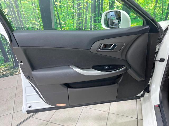 クラウン アスリート サンルーフ サイド・バックカメラ ドラレコ コーナーセンサー スマートキー HIDヘッド ビルトインETC クルコン 純正18インチアルミ オートライト デュアルエアコン Bluetooth CD(47枚目)