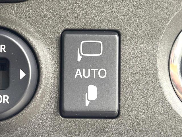 クラウン アスリート サンルーフ サイド・バックカメラ ドラレコ コーナーセンサー スマートキー HIDヘッド ビルトインETC クルコン 純正18インチアルミ オートライト デュアルエアコン Bluetooth CD(55枚目)