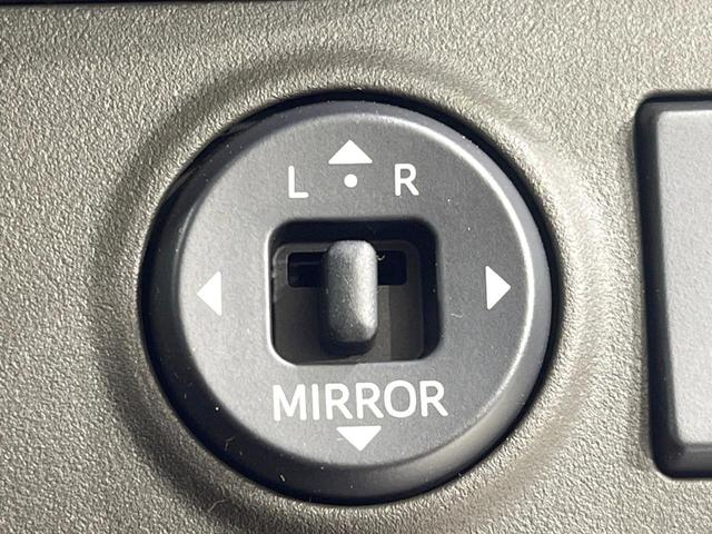 クラウン アスリート サンルーフ サイド・バックカメラ ドラレコ コーナーセンサー スマートキー HIDヘッド ビルトインETC クルコン 純正18インチアルミ オートライト デュアルエアコン Bluetooth CD(56枚目)