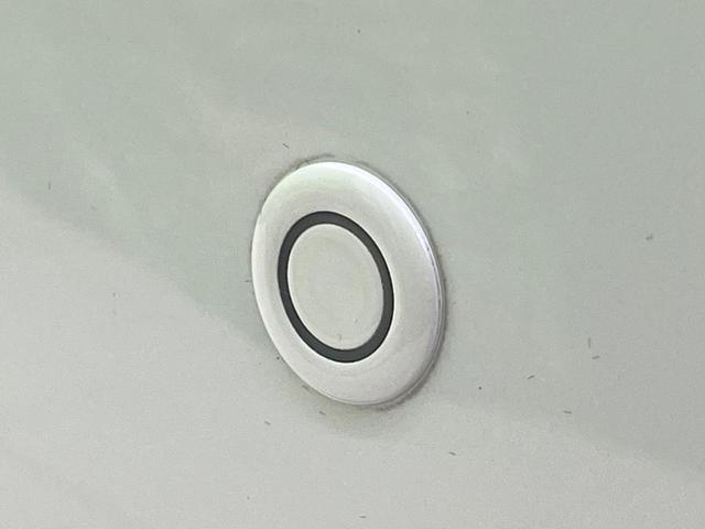 クラウン アスリート サンルーフ サイド・バックカメラ ドラレコ コーナーセンサー スマートキー HIDヘッド ビルトインETC クルコン 純正18インチアルミ オートライト デュアルエアコン Bluetooth CD(72枚目)