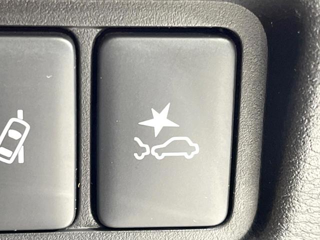 デリカD:5 G パワーパッケージ 4WD 両側電動ドア 11型ナビ 後席モニター 全周囲カメラ 衝突被害軽減システム レーダークルーズ 禁煙車 パワーシート ドラレコ スマートキー LEDヘッド ETC 車線逸脱警報 オートライト(6枚目)