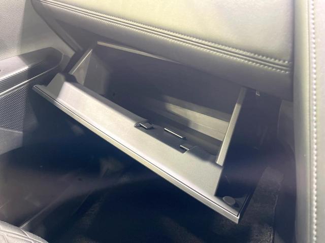 デリカD:5 G パワーパッケージ 4WD 両側電動ドア 11型ナビ 後席モニター 全周囲カメラ 衝突被害軽減システム レーダークルーズ 禁煙車 パワーシート ドラレコ スマートキー LEDヘッド ETC 車線逸脱警報 オートライト(61枚目)