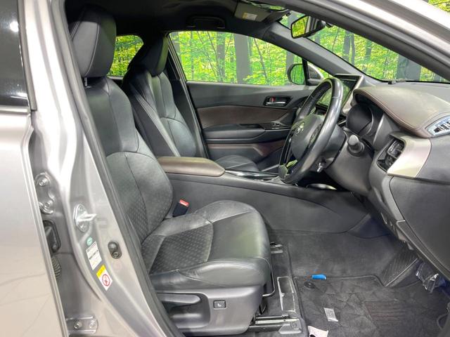 Ｃ－ＨＲ Ｇ　バックカメラ　衝突被害軽減システム　レーダークルーズ　禁煙車　ハーフレザーシート　ドラレコ　コーナーセンサー　スマートキー　ＬＥＤヘッド　ビルトインＥＴＣ　純正１８インチアルミ　オートハイビーム（8枚目）