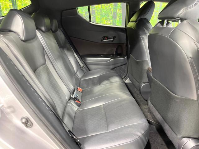 Ｃ－ＨＲ Ｇ　バックカメラ　衝突被害軽減システム　レーダークルーズ　禁煙車　ハーフレザーシート　ドラレコ　コーナーセンサー　スマートキー　ＬＥＤヘッド　ビルトインＥＴＣ　純正１８インチアルミ　オートハイビーム（9枚目）