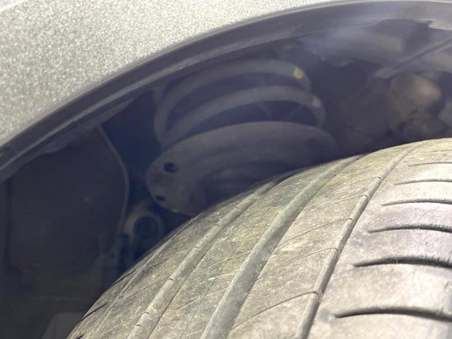 Ｃ－ＨＲ Ｇ　バックカメラ　衝突被害軽減システム　レーダークルーズ　禁煙車　ハーフレザーシート　ドラレコ　コーナーセンサー　スマートキー　ＬＥＤヘッド　ビルトインＥＴＣ　純正１８インチアルミ　オートハイビーム（21枚目）