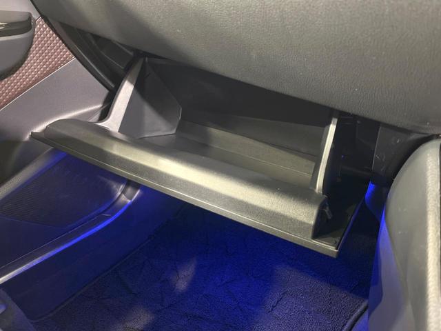 Ｃ－ＨＲ Ｇ　バックカメラ　衝突被害軽減システム　レーダークルーズ　禁煙車　ハーフレザーシート　ドラレコ　コーナーセンサー　スマートキー　ＬＥＤヘッド　ビルトインＥＴＣ　純正１８インチアルミ　オートハイビーム（33枚目）