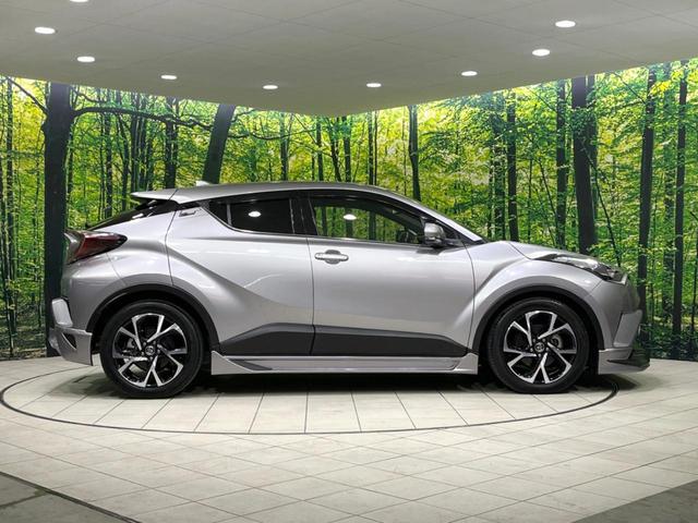 Ｃ－ＨＲ Ｇ　バックカメラ　衝突被害軽減システム　レーダークルーズ　禁煙車　ハーフレザーシート　ドラレコ　コーナーセンサー　スマートキー　ＬＥＤヘッド　ビルトインＥＴＣ　純正１８インチアルミ　オートハイビーム（52枚目）