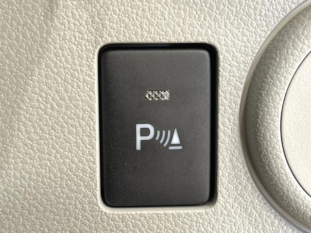 【クリアランスソナー】バンパーに付いたセンサーが障害物を検知！一定の距離に近づくとアラートで教えてくれます♪狭い駐車スペースや車庫入れ時も安心ですね☆