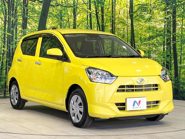 高透明度のガラス皮膜で撥水はもちろん、上質なツヤ・光沢を実現。紫外線や酸性雨から大切な愛車を保護し、色あせ・劣化を防止。「弾スプラッシュコート」、「弾プリミッサコート」からお選びいただけます。