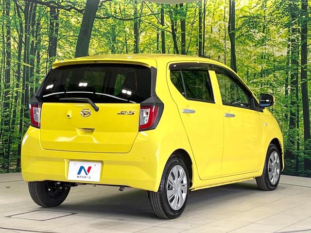 ☆全国のネクステージからお取り寄せが可能※！遠方の店舗に展示してあるクルマが気になる場合も、最寄りの店舗でご覧いただくことが可能です！是非私たちに要望をお聞かせください！※別途費用