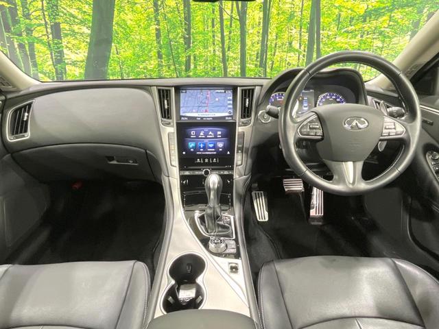 スカイライン ３５０ＧＴ　ＦＯＵＲ　ハイブリッド　タイプＳＰ　４ＷＤ　全周囲カメラ　衝突被害軽減システム　レーダークルーズ　禁煙車　レザーシート　ドラレコ　コーナーセンサー　スマートキー　ＬＥＤヘッド　ビルトインＥＴＣ　純正１９インチアルミ　車線逸脱警報（2枚目）