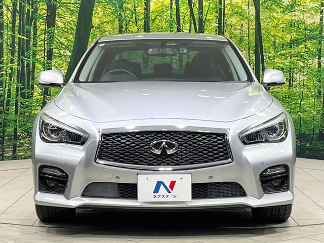 スカイライン ３５０ＧＴ　ＦＯＵＲ　ハイブリッド　タイプＳＰ　４ＷＤ　全周囲カメラ　衝突被害軽減システム　レーダークルーズ　禁煙車　レザーシート　ドラレコ　コーナーセンサー　スマートキー　ＬＥＤヘッド　ビルトインＥＴＣ　純正１９インチアルミ　車線逸脱警報（14枚目）