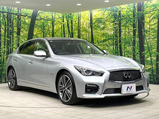 スカイライン ３５０ＧＴ　ＦＯＵＲ　ハイブリッド　タイプＳＰ　４ＷＤ　全周囲カメラ　衝突被害軽減システム　レーダークルーズ　禁煙車　レザーシート　ドラレコ　コーナーセンサー　スマートキー　ＬＥＤヘッド　ビルトインＥＴＣ　純正１９インチアルミ　車線逸脱警報（16枚目）