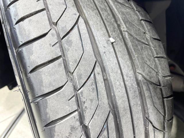 スカイライン ３５０ＧＴ　ＦＯＵＲ　ハイブリッド　タイプＳＰ　４ＷＤ　全周囲カメラ　衝突被害軽減システム　レーダークルーズ　禁煙車　レザーシート　ドラレコ　コーナーセンサー　スマートキー　ＬＥＤヘッド　ビルトインＥＴＣ　純正１９インチアルミ　車線逸脱警報（25枚目）